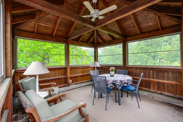 $1,149,500 | 3760 Gilgare Lane, Highland Park, IL 60035