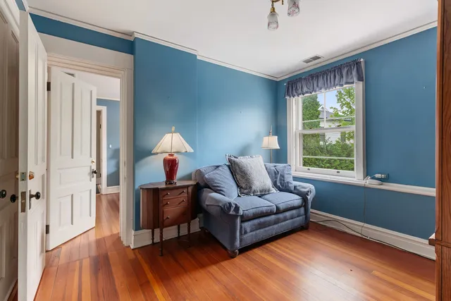 $1,149,500 | 3760 Gilgare Lane, Highland Park, IL 60035