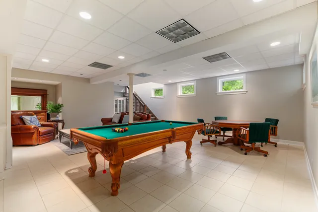 $1,149,500 | 3760 Gilgare Lane, Highland Park, IL 60035