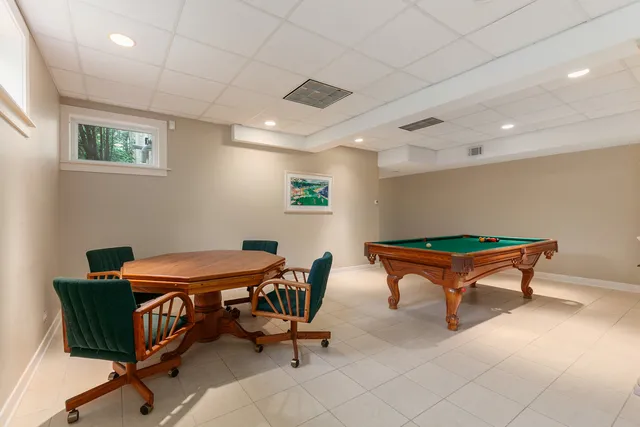 $1,149,500 | 3760 Gilgare Lane, Highland Park, IL 60035