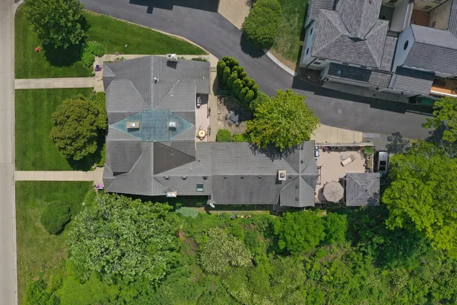 $1,149,500 | 3760 Gilgare Lane, Highland Park, IL 60035