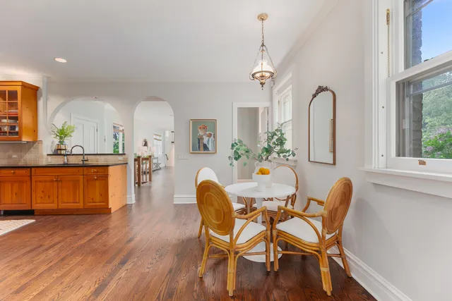 $1,149,500 | 3760 Gilgare Lane, Highland Park, IL 60035