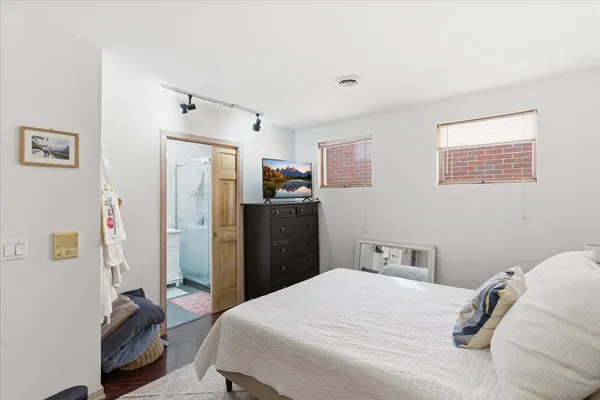 $985,000 | 2016 West Charleston Street, Chicago, IL 60647