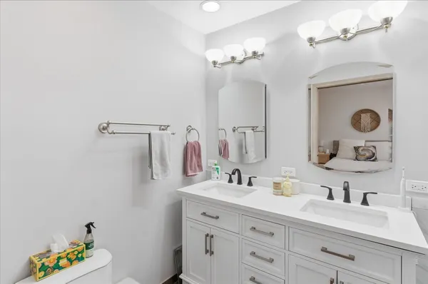 $985,000 | 2016 West Charleston Street, Chicago, IL 60647