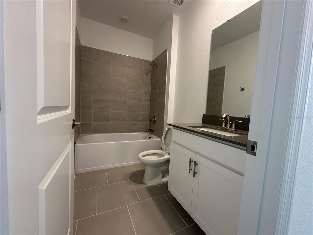 3052 Park Vale Road St. Cloud, FL 34771 - Photo 12 of 35 Gallery Image 12