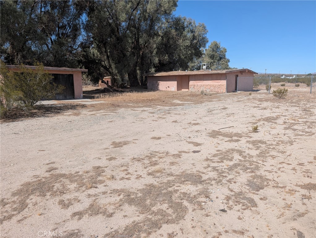 4460 Adobe Road Twentynine Palms, CA 92277 - Photo 1 of 20