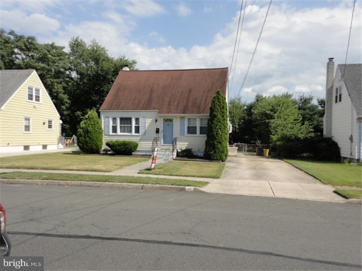 21 Brockton Road Hamilton, NJ 08619 - Photo 2 of 6 Exterior Front