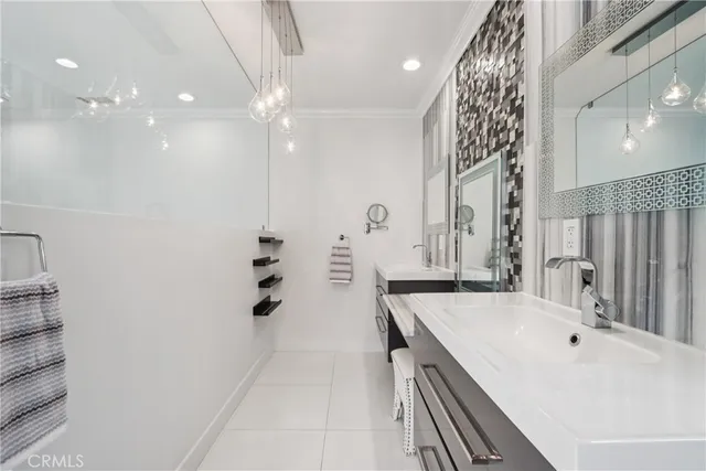 $1,399,000 | 17033 Glenburn Avenue, Torrance, CA 90504