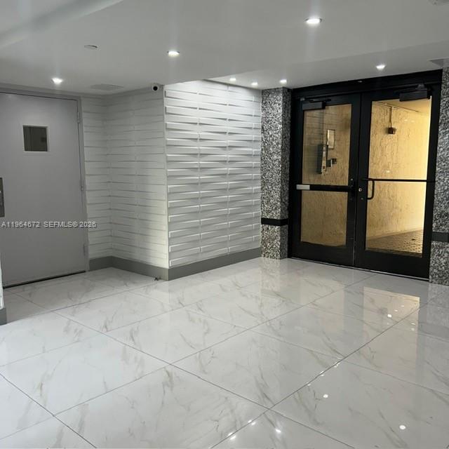 16919 North Bay Road, Unit 816 Sunny Isles Beach, FL 33160 - Photo 3 of 19