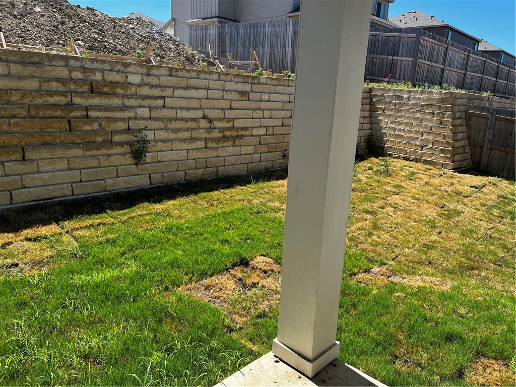 1139 Garland Road Georgetown, TX 78626 - Photo 8 of 14 a view of outdoor space