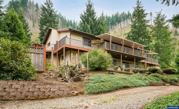 $750,000 | 11046 Win Stanley Drive Southeast, Lyons, OR 97358