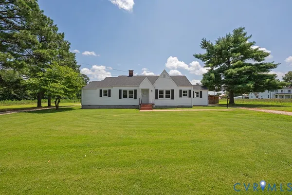 $380,000 | 8011 River Road, Petersburg, VA 23803