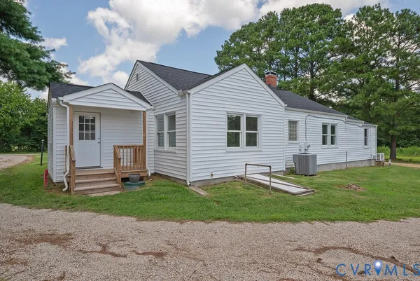 $380,000 | 8011 River Road, Petersburg, VA 23803