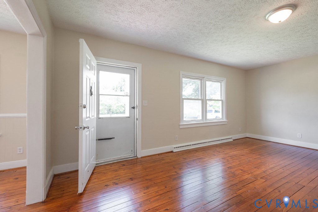 8011 River Road Petersburg, VA 23803 - Photo 5 of 36