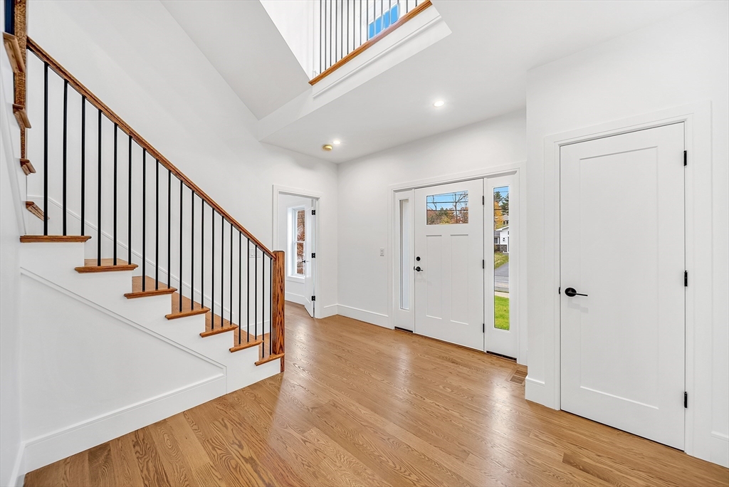 1 Richard Road Natick, MA 01760 - Photo 5 of 37