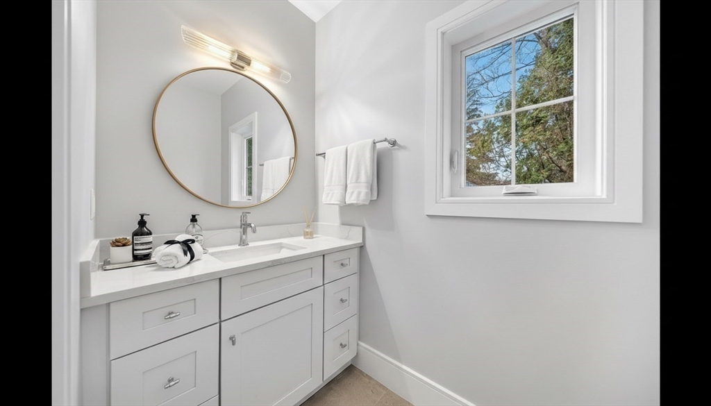 1 Richard Road Natick, MA 01760 - Photo 7 of 37