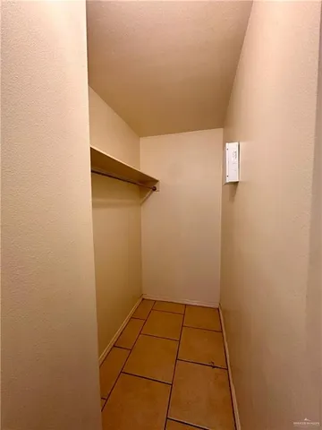 a view of utility room