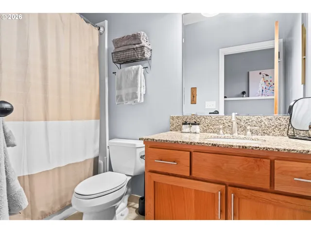 $259,900 | 650 West 12th Avenue, Eugene, OR 97402