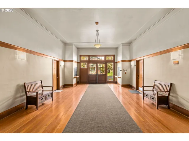 $259,900 | 650 West 12th Avenue, Eugene, OR 97402