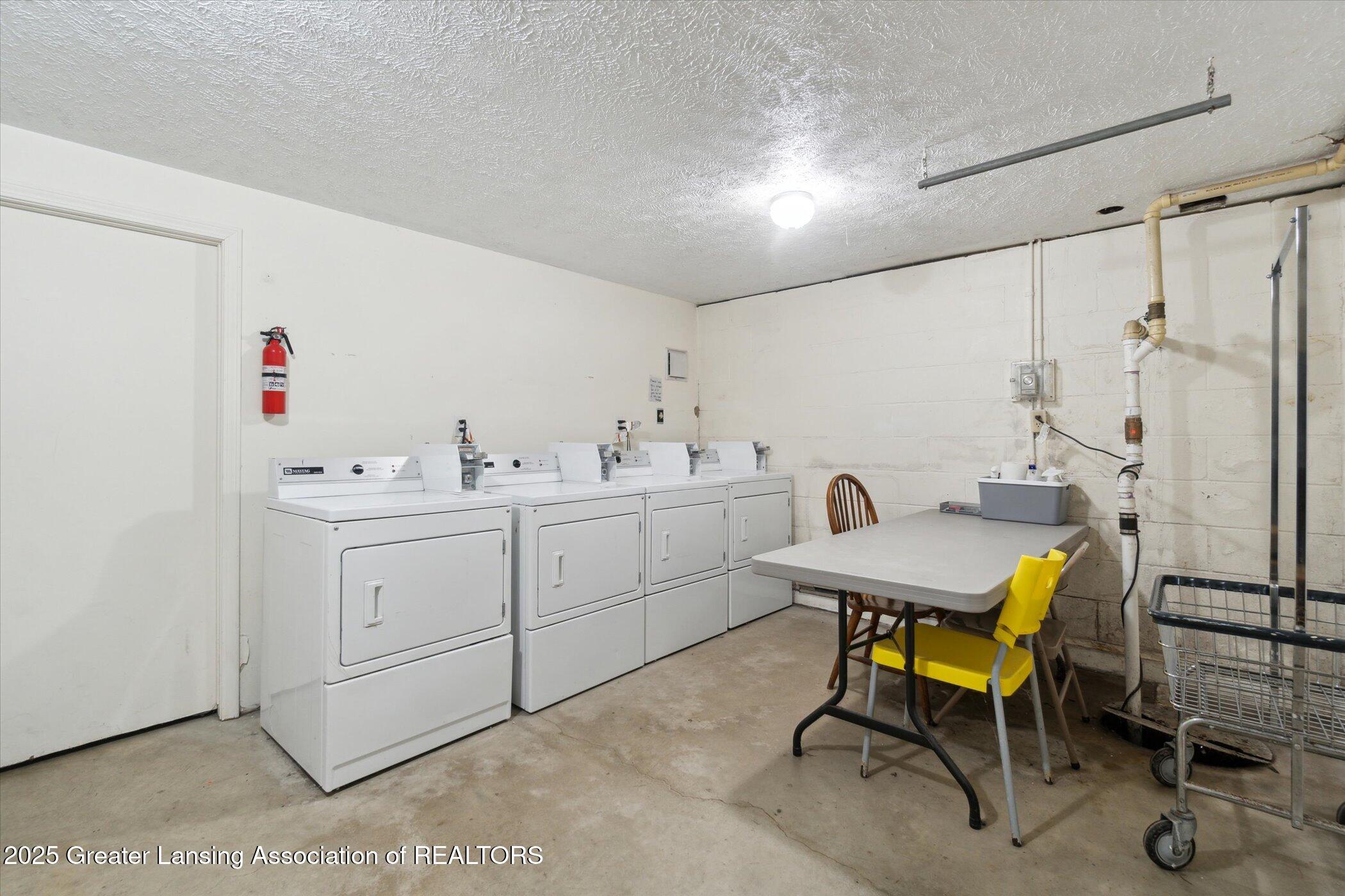 2034 Hamilton Road, Unit 206 Okemos, MI 48864 - Photo 24 of 27 28-2034-Hamilton-Rd-Okemos-MI-48864-Wind