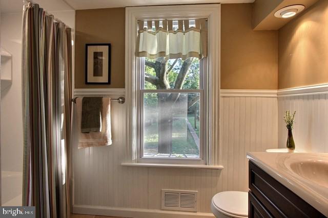 410 East Main Street Lititz, PA 17543 - Photo 20 of 25 Gallery Image 20