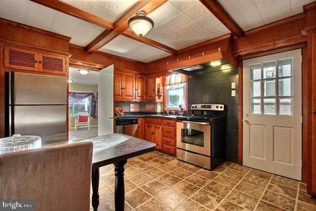 410 East Main Street Lititz, PA 17543 - Photo 8 of 25 Gallery Image 8
