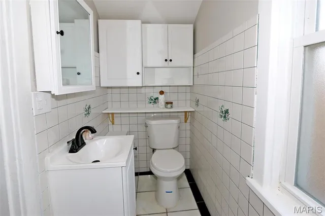 $399,900 | 3092 Bellerive Drive, St. Louis, MO 63121