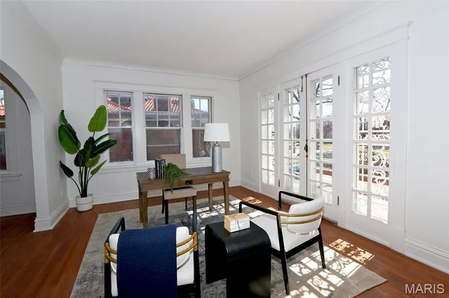 $399,900 | 3092 Bellerive Drive, St. Louis, MO 63121