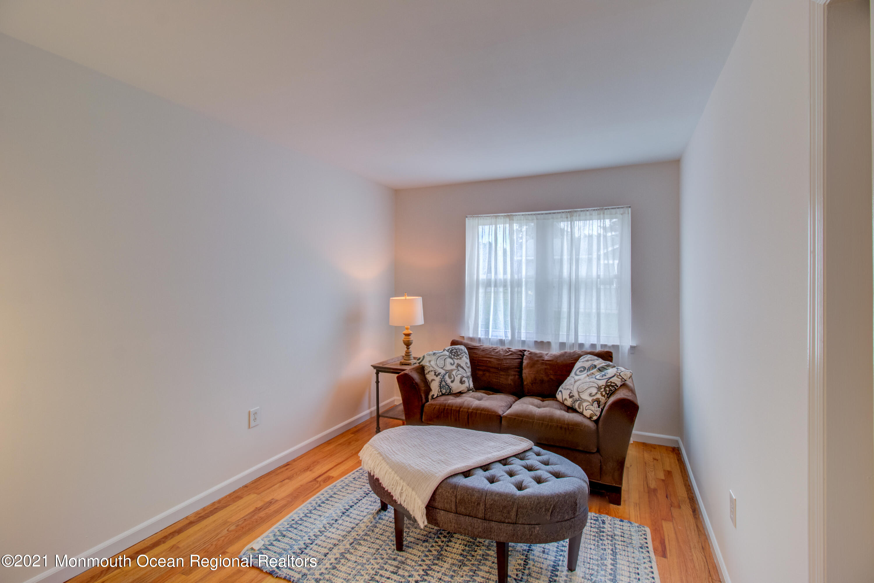 463 Flock Road Hamilton, NJ 08619 - Photo 19 of 24 a living room with furniture and a window