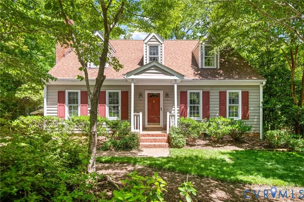 $550,000 | 413 Pleasanthill Drive, North Chesterfield, VA 23236