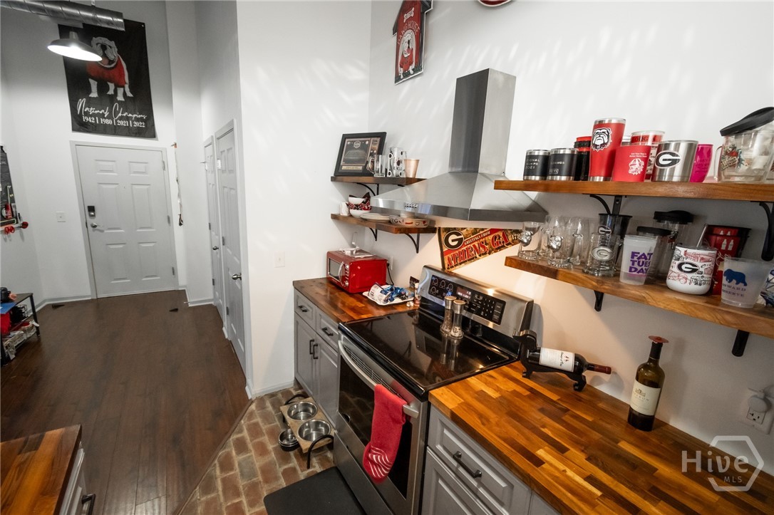 269 North Hull Street, Unit 216 Athens, GA 30601 - Photo 7 of 20