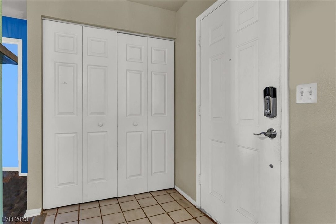2995 East Sunset Road, Unit 207 Las Vegas, NV 89120 - Photo 4 of 19 Gallery Image 4