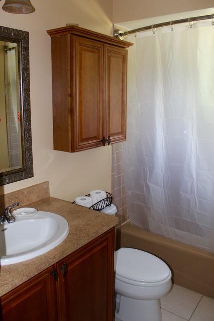 15797 111th Terrace North Jupiter, FL 33478 - Photo 17 of 26 Main Bathroom