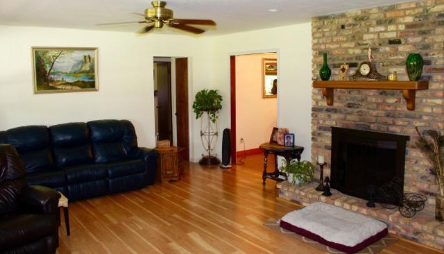 15797 111th Terrace North Jupiter, FL 33478 - Photo 7 of 26 Living Room