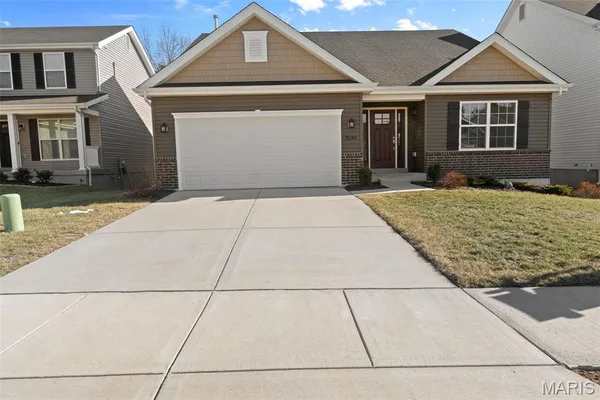 $400,000 | 5634 Sun Bear Drive, House Springs, MO 63051