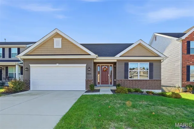 $419,900 | 5634 Sun Bear Drive, House Springs, MO 63051