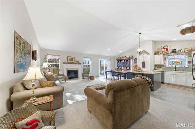 $419,900 | 5634 Sun Bear Drive, House Springs, MO 63051