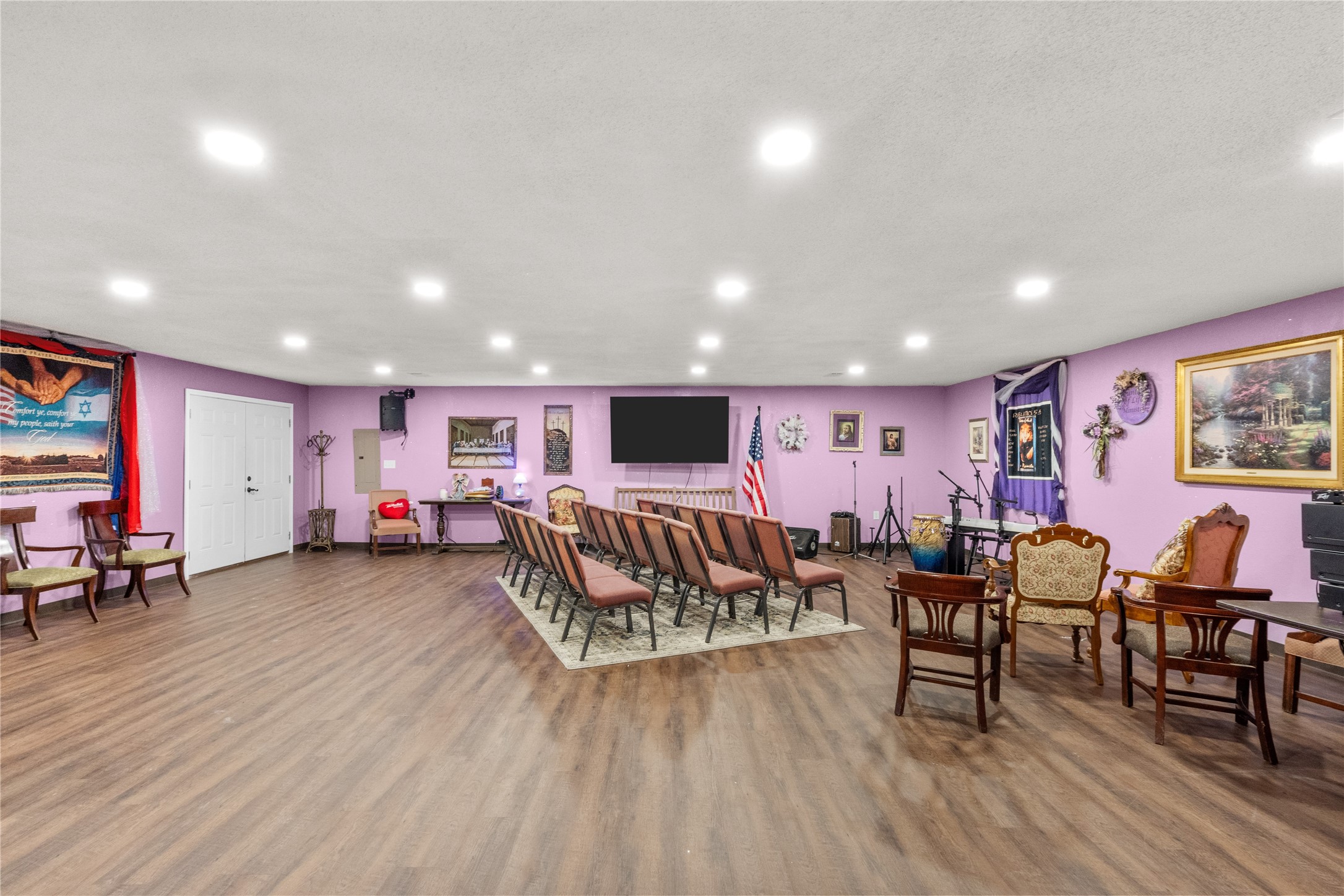 194 County Road 2775 Colmesneil, TX 75938 - Photo 5 of 22 a view of a room with furniture and wooden floor