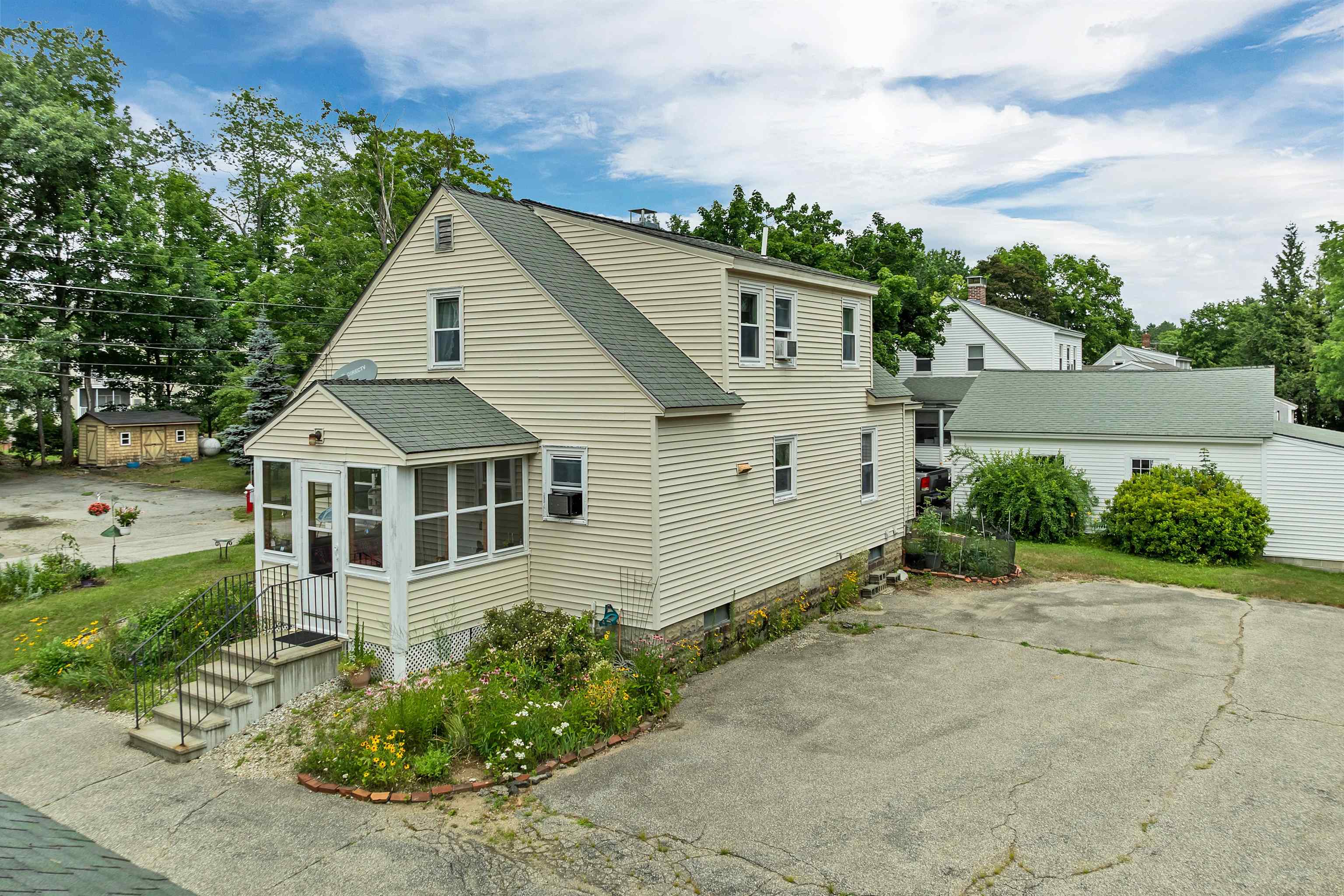 22 Medlyn Street Milford, NH 03055 - Photo 3 of 45 Gallery Image 3