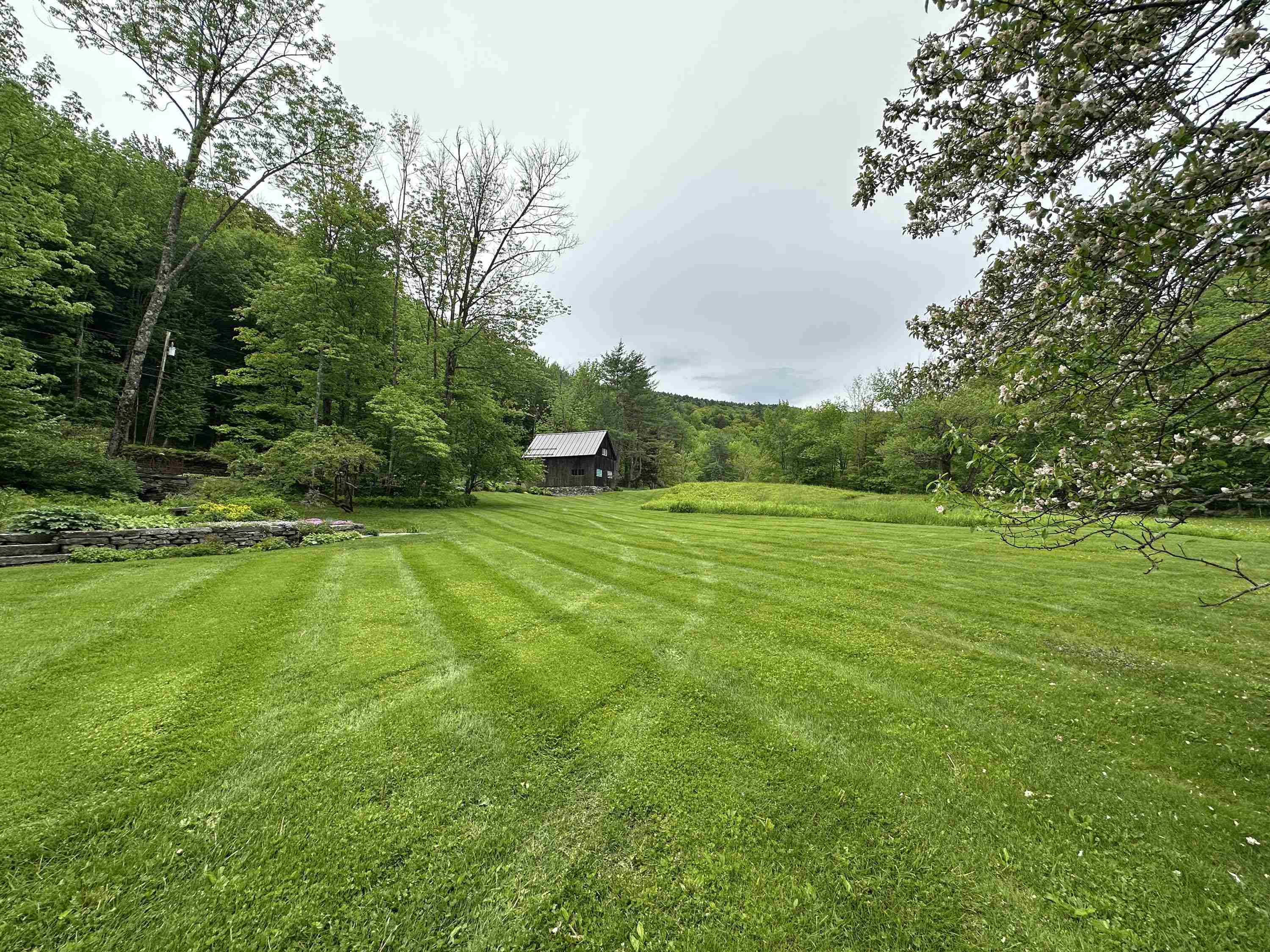 268 South Wardsboro Road Newfane, VT 05345 - Photo 13 of 51