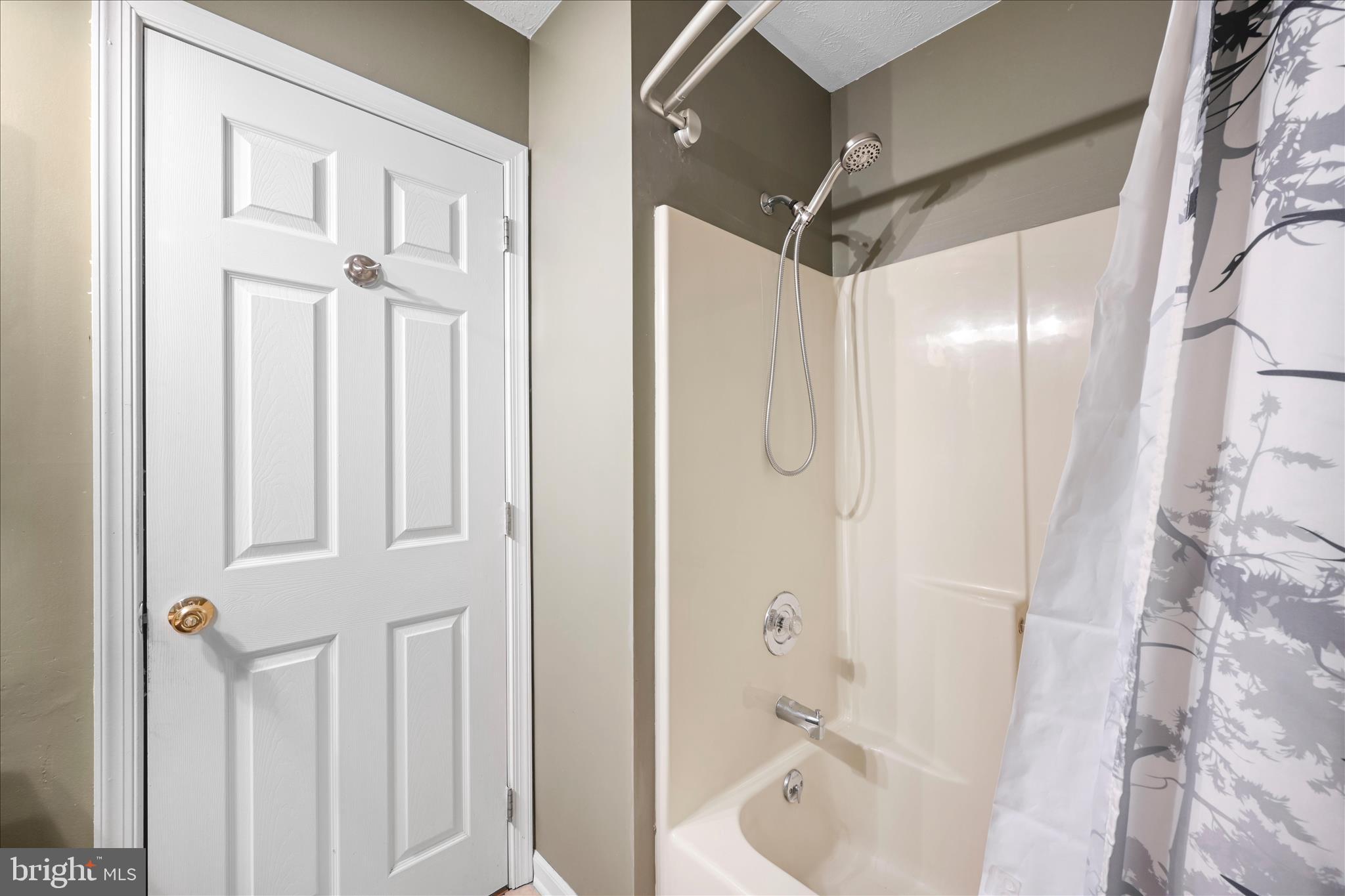 143 Cold Stream Trail Felton, PA 17322 - Photo 28 of 46 Bathroom