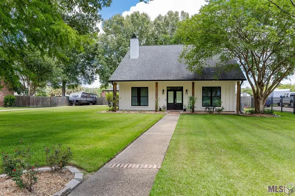 $515,000 | 16490 Wesley Evans Road, Prairieville, LA 70769