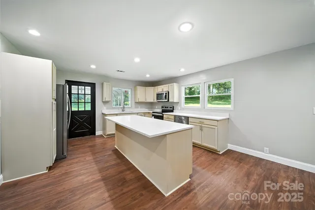 $350,000 | 104 Glenn Oaks Drive, Lawndale, NC 28090