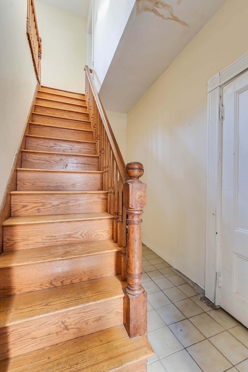 18 Spring Street, Unit 18A Somerville, MA 02143 - Photo 14 of 23 Gallery Image 14