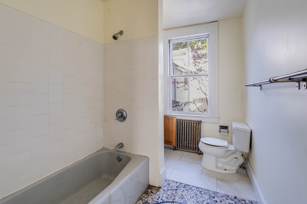 18 Spring Street, Unit 18A Somerville, MA 02143 - Photo 7 of 23 Gallery Image 7