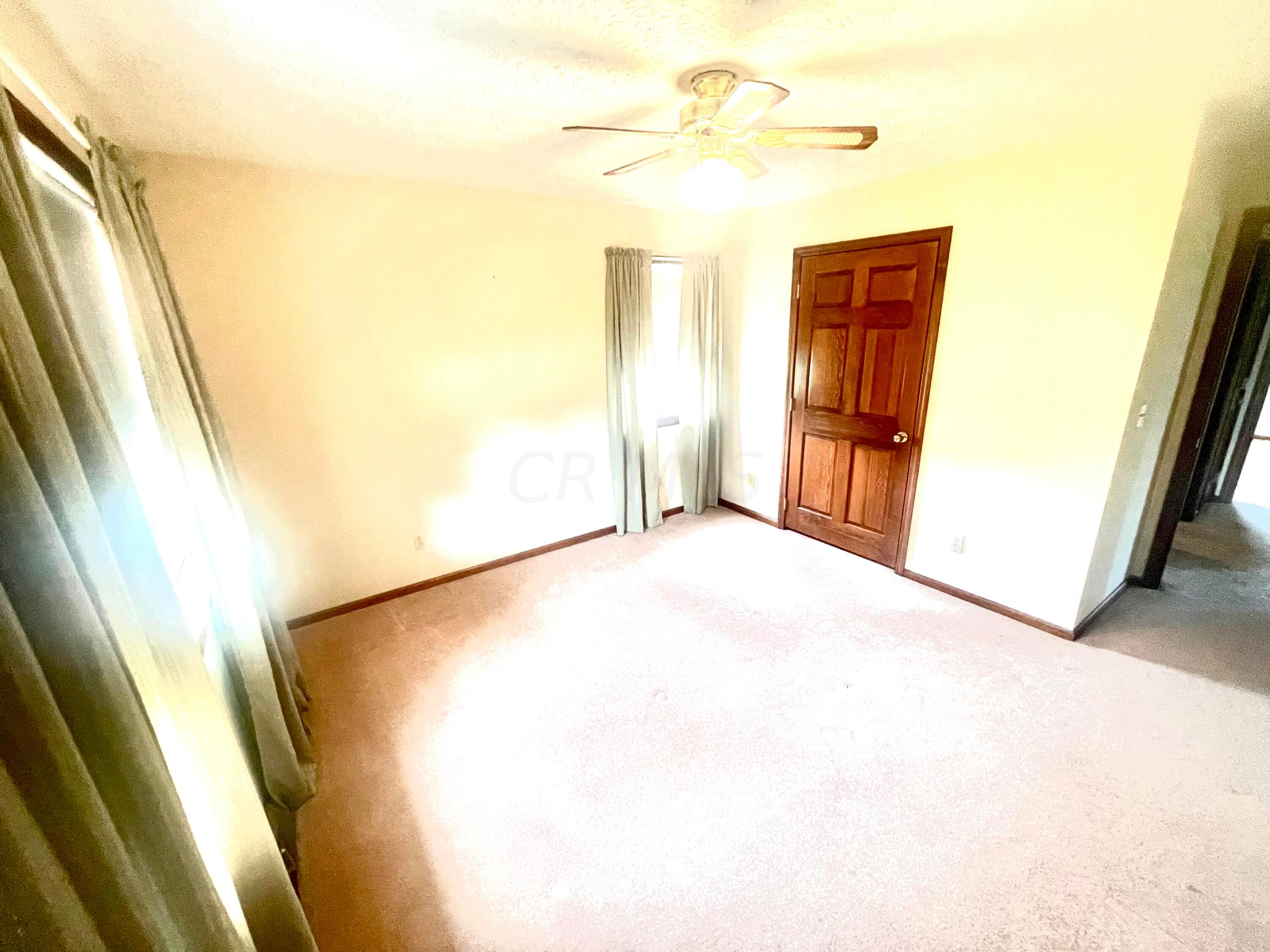 404 Ridgedale Drive Circleville, OH 43113 - Photo 31 of 42 187BF331-71F0-4B62-BC69-81C18E33FC53