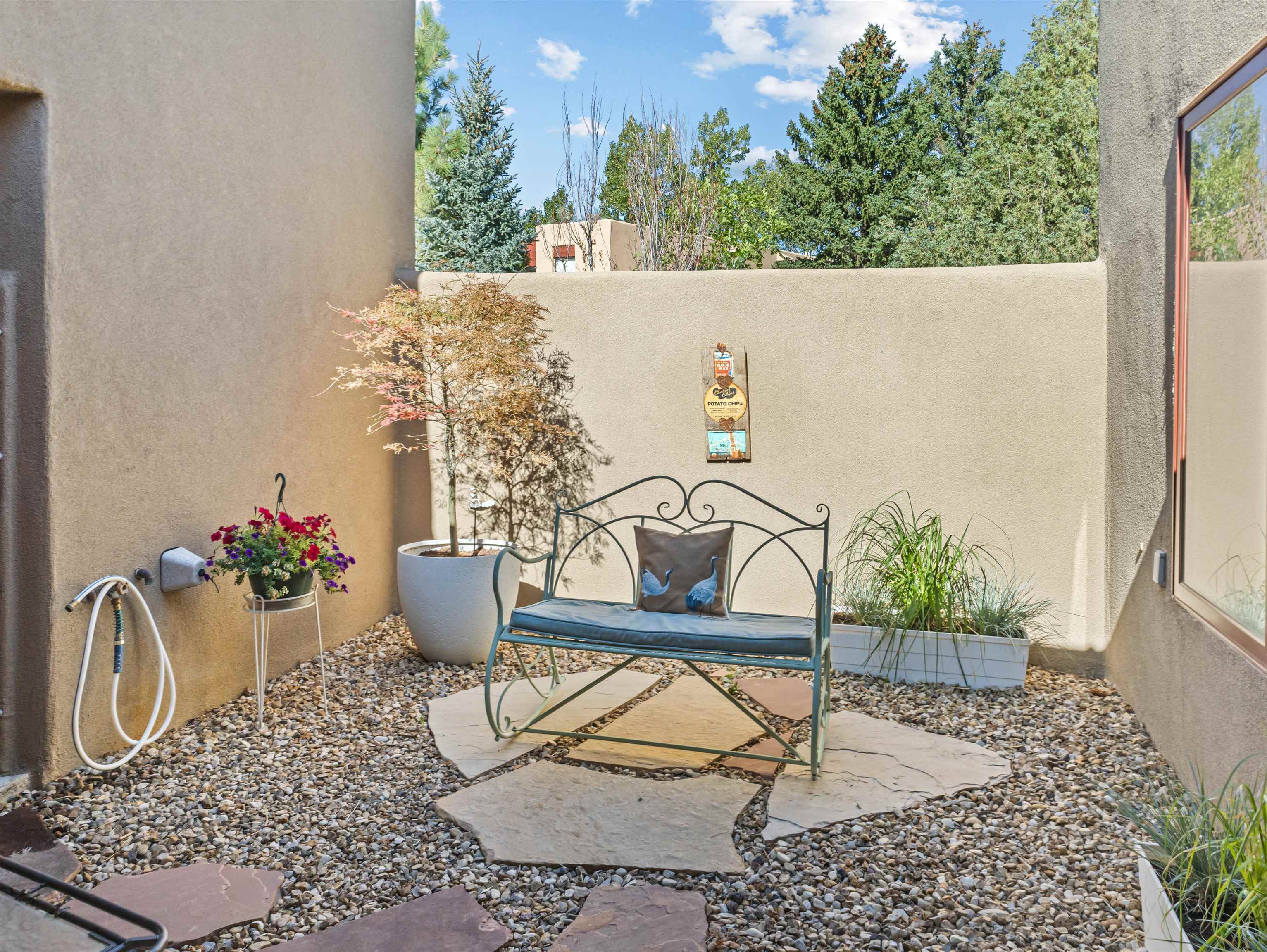18 Comanche Road, Unit 33 El Prado, NM 87529 - Photo 20 of 37 Gallery Image 20