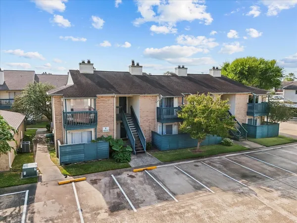 $1,250 | 250 El Dorado Boulevard, Unit 144, Webster, TX 77598