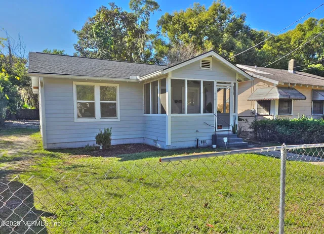 $1,095 | 616 Woodbine Street, Jacksonville, FL 32206