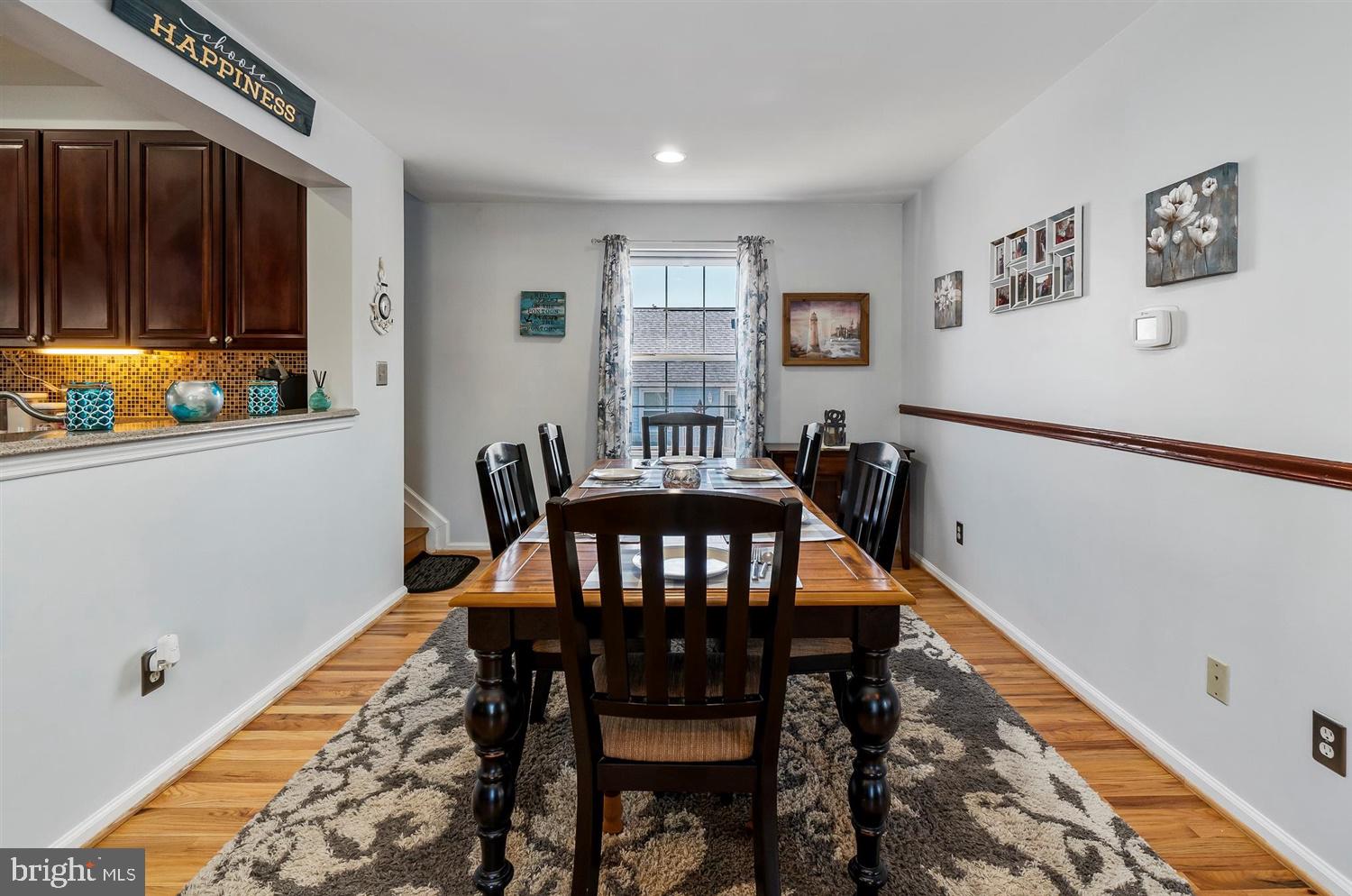 922 Oakleigh Beach Road Baltimore, MD 21222 - Photo 12 of 44 Dining Room